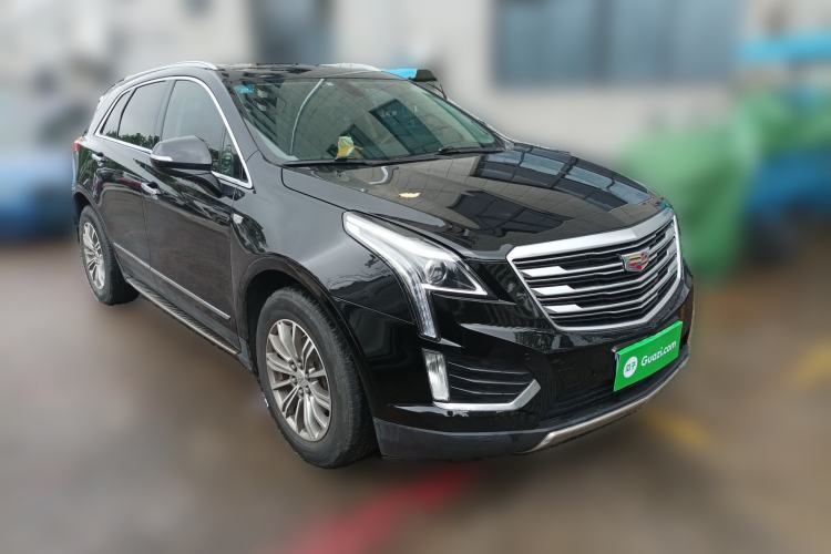 Used Cadillac XT5 2016 25T Luxury Model Front Right 45 Deg