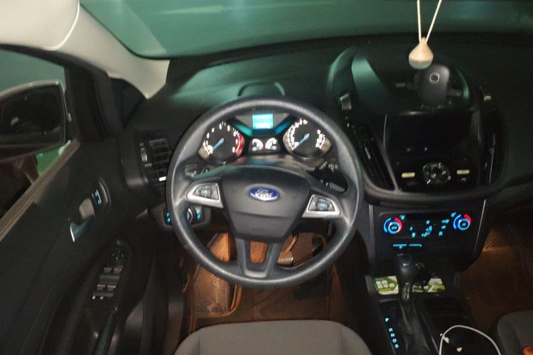 Used Ford Kuga 2017 EcoBoost 180 Two-Wheel-Drive Elite Trim Steering Wheel