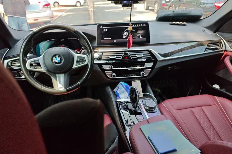 Used BMW 5 Series 2022 Restyled 525Li M Sport Package