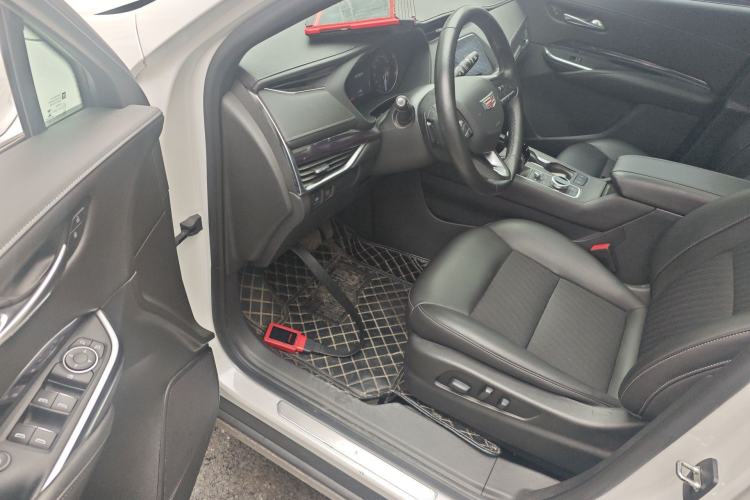 Used Cadillac XT4 2021 28T Two-Wheel Drive Tech Edition
