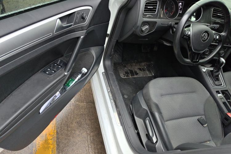 Used Volkswagen Golf 2020 Zhiai Edition 280TSI DSG Comfort Model Driver Seat