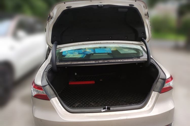 Used Toyota Camry 2018 2.0G Luxury Edition