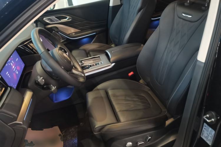 Used Hongqi HS7 PHEV 2024 2.0T PHEV Four-Wheel Drive Flagship Edition 6 Seats
