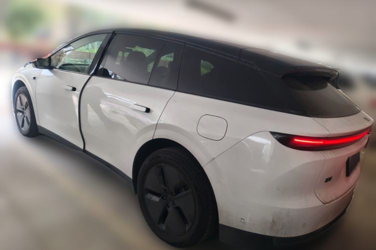 Used Li Auto Li Auto i6 2025 Model Two-Wheel-Drive Standard Type