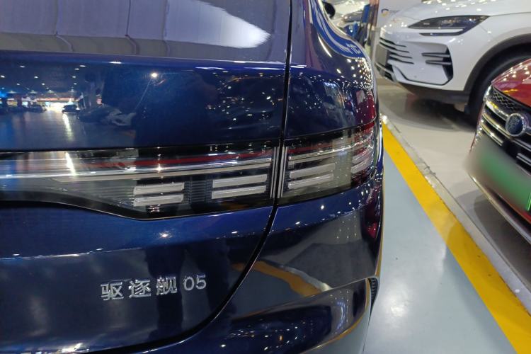 Used BYD Destroyer 05 2024 HONOR Edition DM-i 55KM Luxury Model Exterior 3