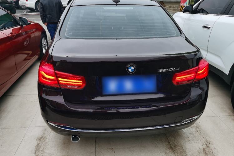 Used BMW 3 Series 2016 320Li Ambition Model
