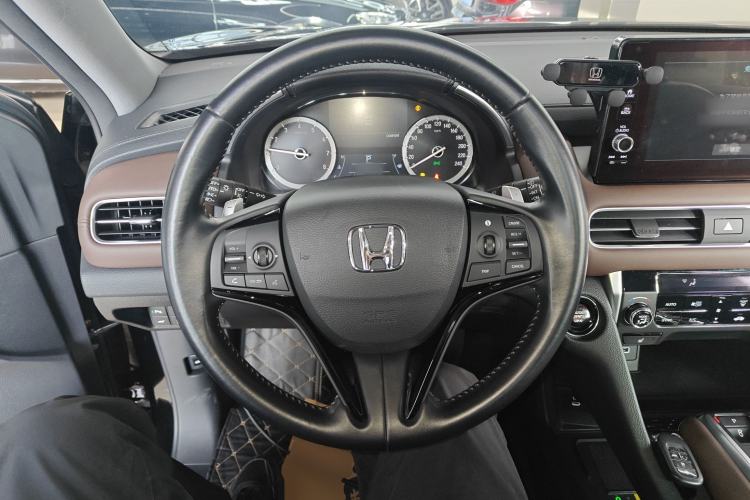 Used Honda UR-V 2024 370TURBO Two-Wheel-Drive Luxury Edition