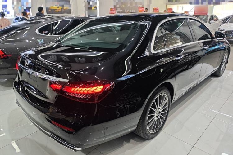 Used Mercedes-Benz E-Class 2022 E 260 L Rear Right 45 Deg