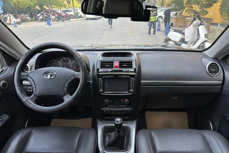 Used Haval H5 Classic 2013 Zhizun Edition 2.0T Manual 4x4 Prestige Model