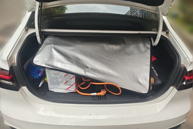 Used Roewe i6 MAX New Energy 2020 1.5T PHEV Cool & Stylish Skyroof Edition Trunk