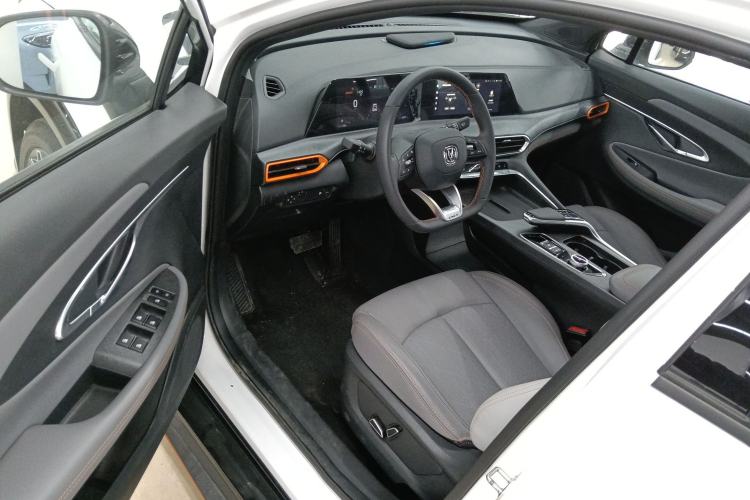 Used Changan UNI-T 2022 1.5T Luxury Edition