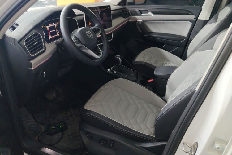 Used Volkswagen Tayron 2023 280TSI Two-Wheel-Drive Luxury Plus Advanced Version
