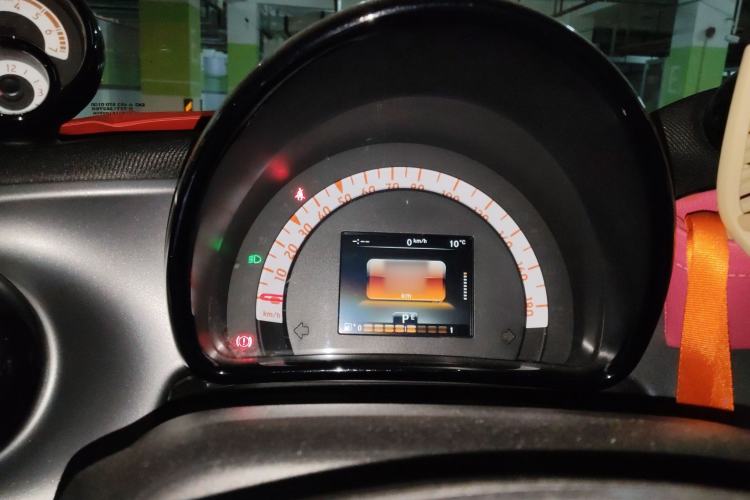 Used smart forfour 2016 0.9T 66 kW Pioneer Edition
