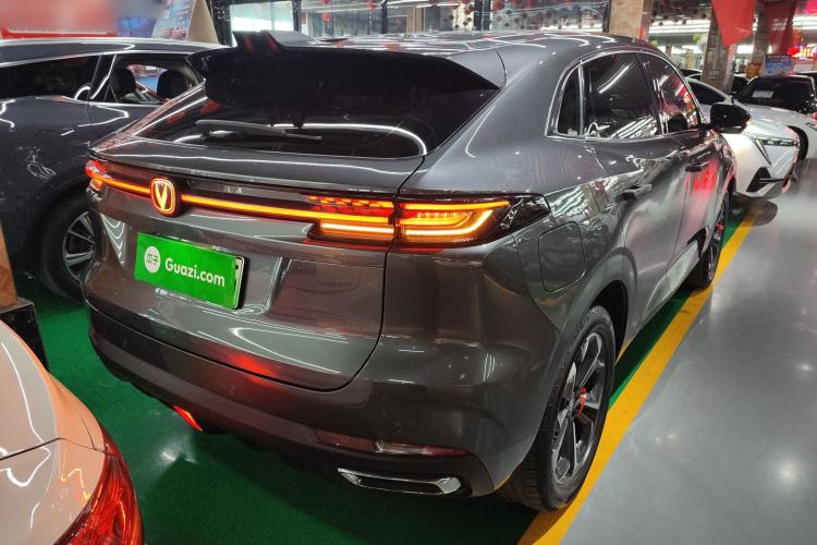 Used CHANGAN UNI-K iDD 2023 Zhidian iDD 1.5T 135km Smart & Fun Model Rear Right 45 Deg