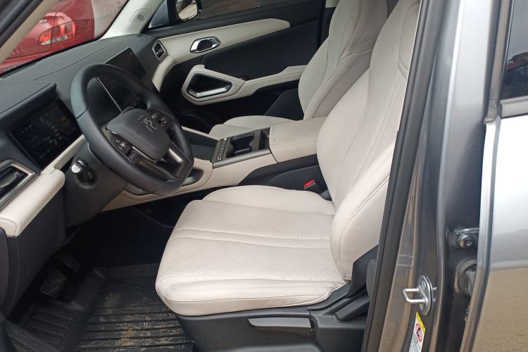 Used BYD Yuan UP 2025 Intelligent Driving Version 401 KM Dynamic Edition
