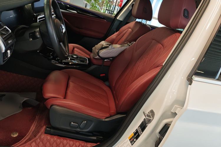 Used BMW iX3 2024 Leading Model
