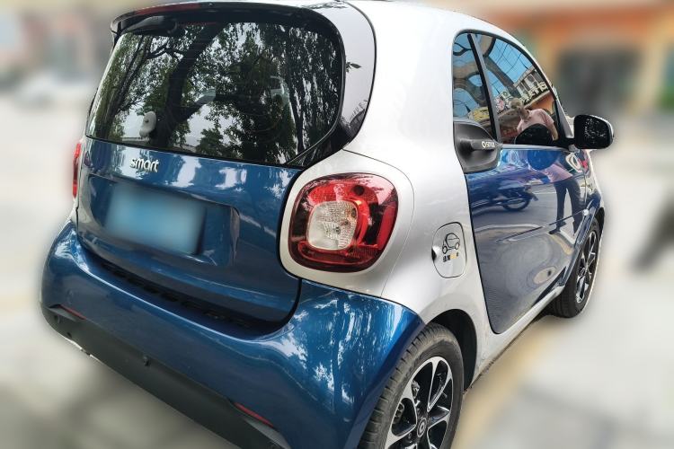 Used smart fortwo 2015 1.0L 52 kW Hardtop Passion Edition
