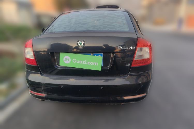 Used Skoda Octavia 2010 1.6L Manual Eado Edition
