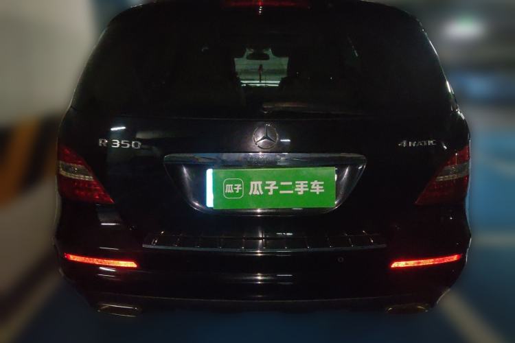 Used Mercedes-Benz R-Class 2010 R 350 L 4MATIC Rear