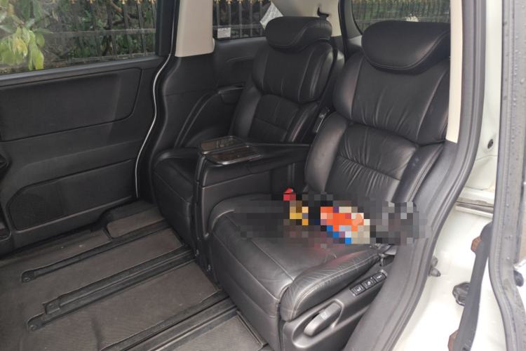 Used Honda Elysion 2016 2.4L Luxury Edition
