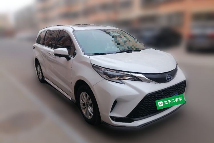 Used Toyota Granvia 2023 2.5L Hybrid Comfort Edition
