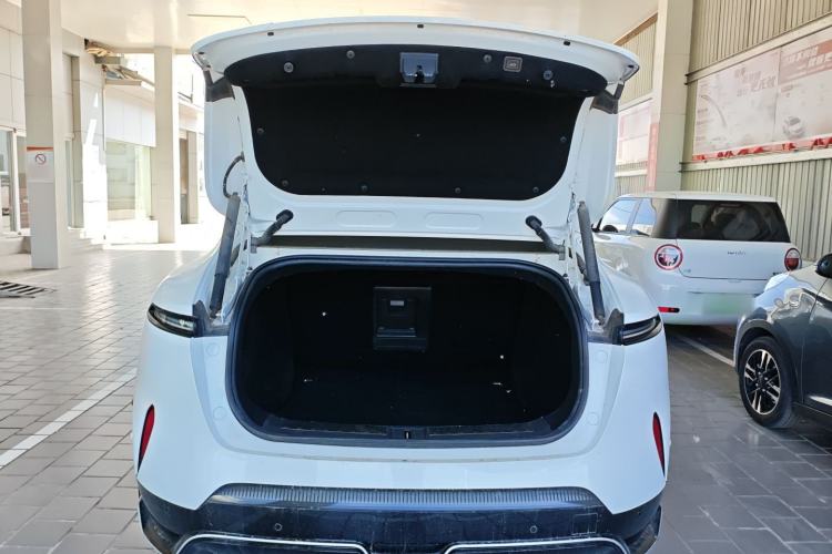 Used Avatr 11 2024 580 Three-Laser Four-Wheel Drive Luxury Edition Trunk