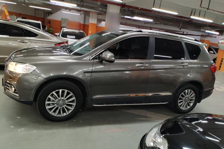 Used Haval H6 2015 Sport Edition 1.5T Automatic Two-Wheel Drive Luxury Model