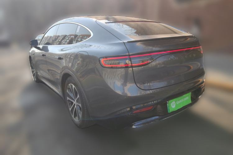 Used Hima Luxeed R7 2024 All-Electric 802 km Max
