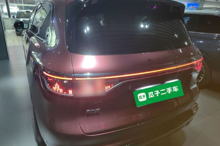 Used Hima AITO M8 2025 Extended-Range Ultra Version 53.4 kWh 5-Seater Edition
