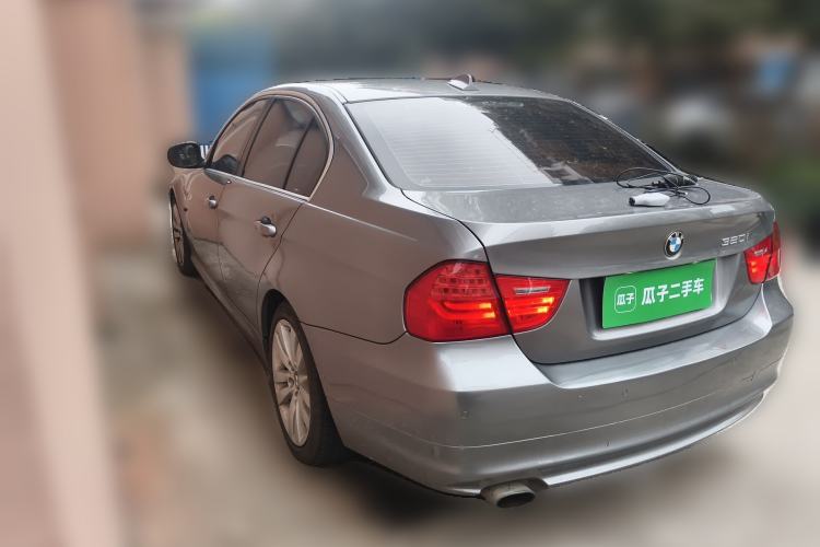 Used BMW 3 Series 2010 320i Luxury Model
