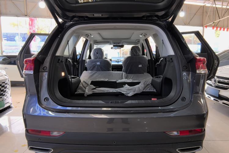 Used Changan CS75 2026 Model PRO 1.5T DCT Prestige 7-Seater