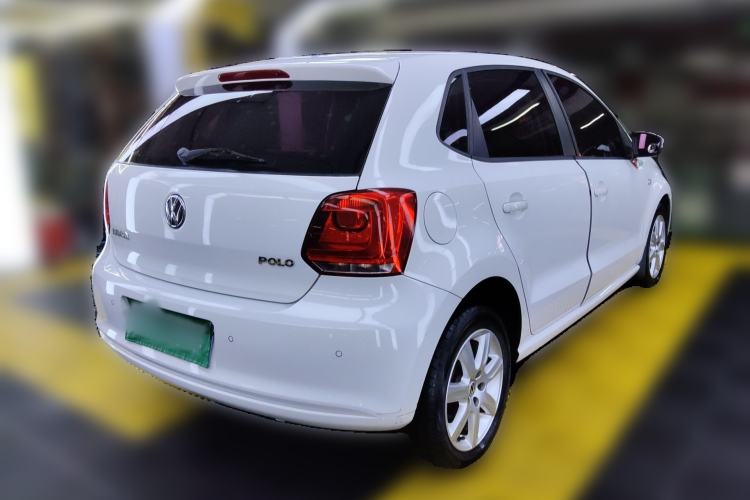 Used Volkswagen Polo 2013 1.4L Manual Comfort Edition Rear Right 45 Deg
