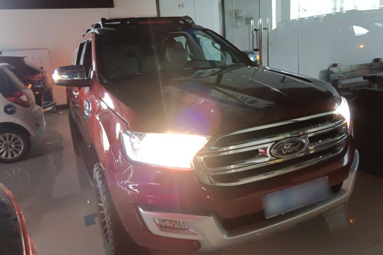 Used Ford Everest 2016 2.0T Gasoline Automatic 4x4 Flagship Edition
