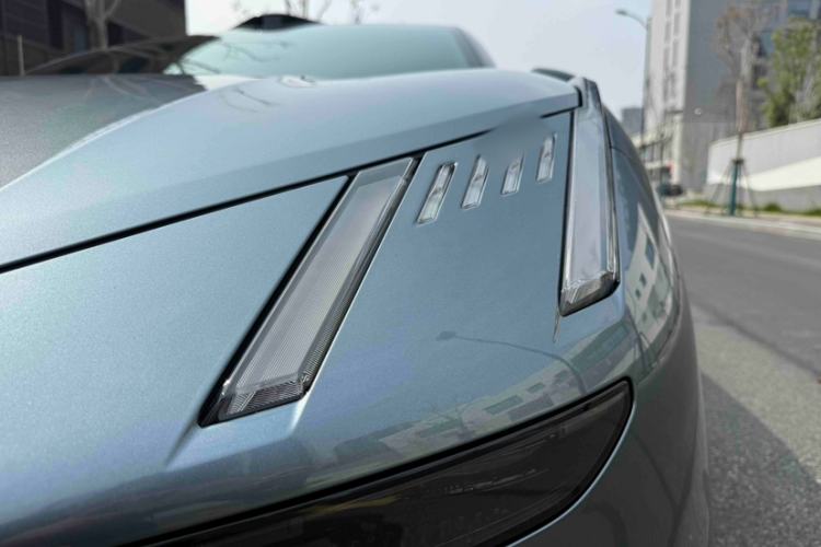 Used Lynk & Co Z10 2025 95 kWh 702 km All-Wheel Drive Intelligent Driving Ultra Exterior 2