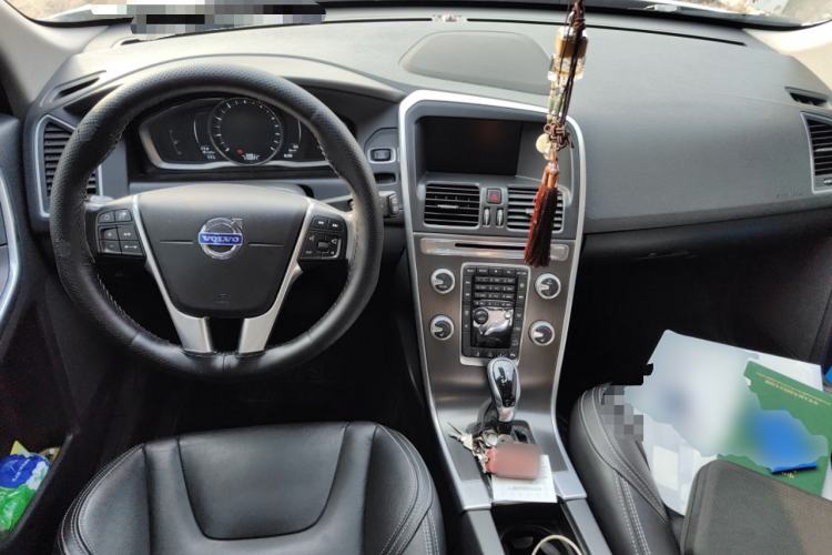Used Volvo XC60 2015 T5 AWD Zhiyuan Edition
