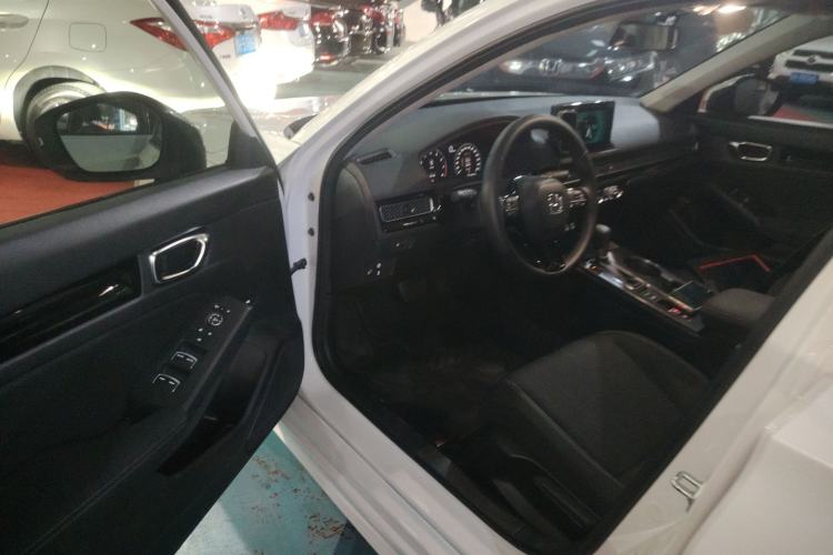 Used Honda Civic 2023 240TURBO CVT Dynamic Edition
