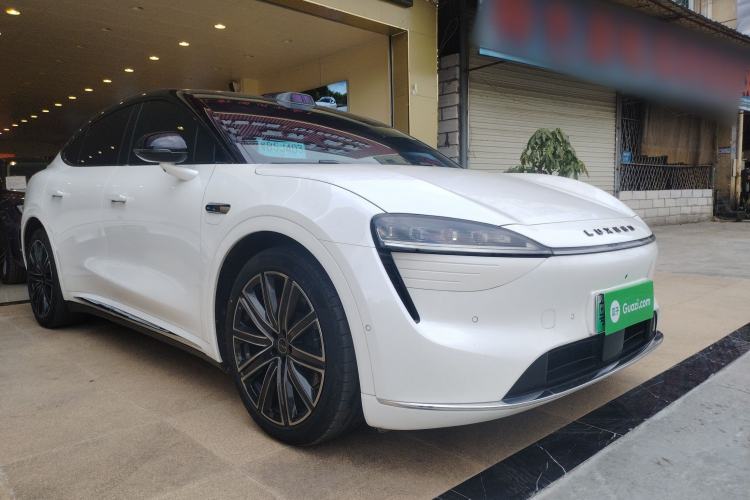 Used Hima Luxeed R7 2024 All-Electric 736 km Ultra
