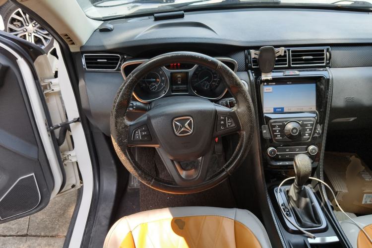 Used JMC Yusheng S330 2016 1.5L GTDi Automatic Two-Wheel Drive Comfort Edition