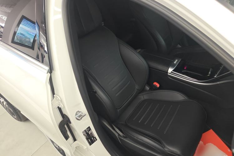 Used Mercedes-Benz C-Class 2023 C 200 L Sport Edition Right Front Seat