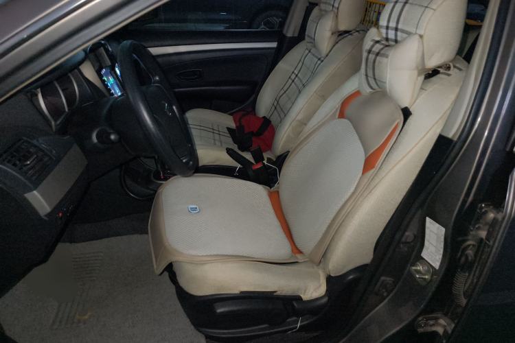 Used Nissan Sylphy 2018 Classic 1.6XE+ CVT Leading Edition Left Front Seat