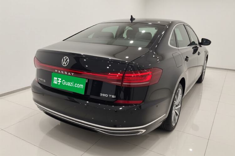 Used Volkswagen Passat 2023 380TSI Luxury Edition
