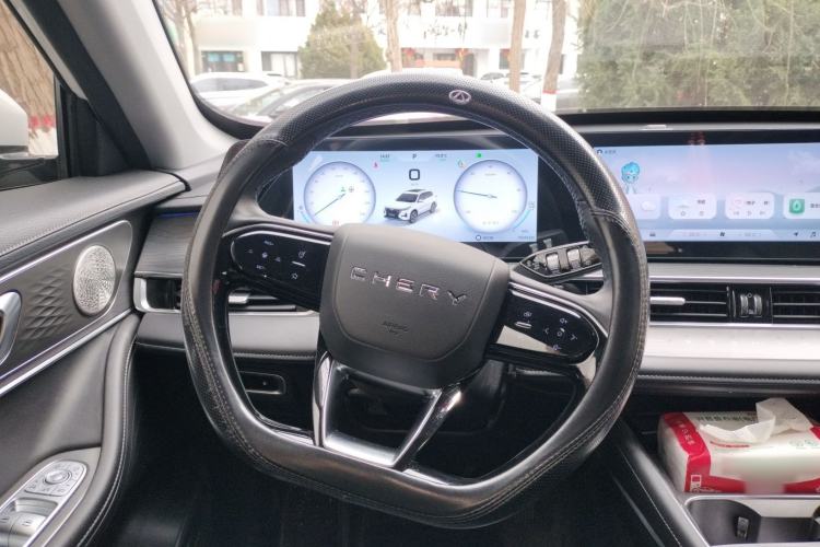 Used Chery Tiggo 8 PRO New Energy 2023 Champion Edition 1.5T 100km Glory Version
