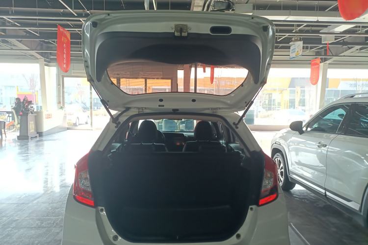 Used Honda Fit 2018 1.5L CVT Comfort Sunroof Version