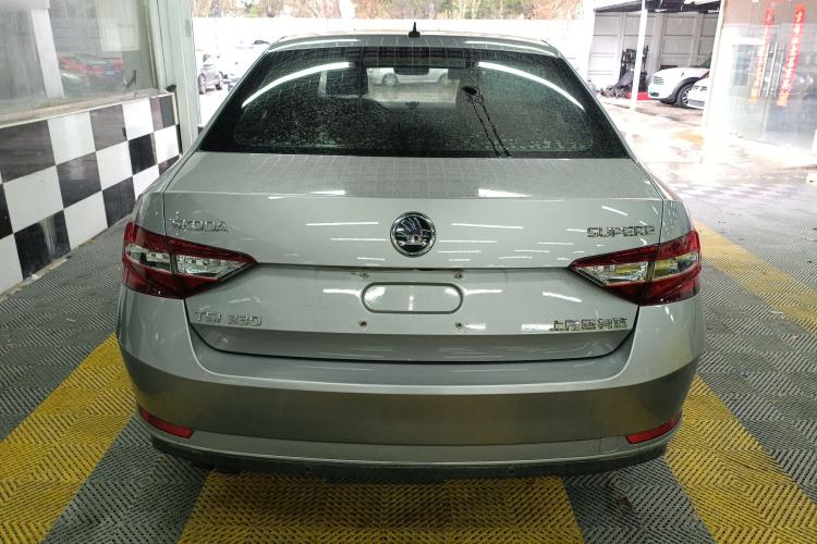 Used Skoda Superb 2018 TSI330 DSG Comfort Edition China V Standard
