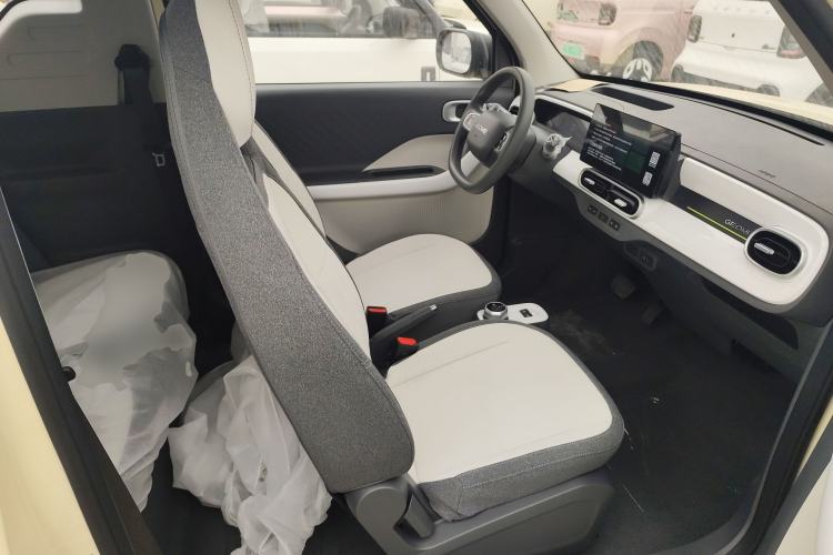 Used Geely Galaxy Panda 2025 210 km – Yuanqi Bear
