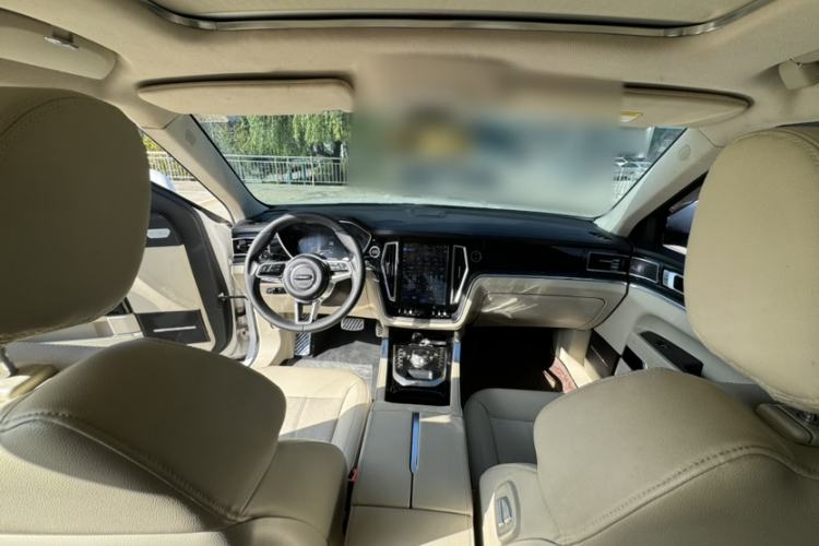 Used Zotye T700 2017 1.8T Dual-Clutch Prestige Model