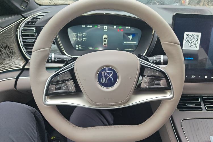 Used BYD Han 2025 DM-i Intelligent Driving Edition 125KM LiDAR Flagship Model Steering Wheel