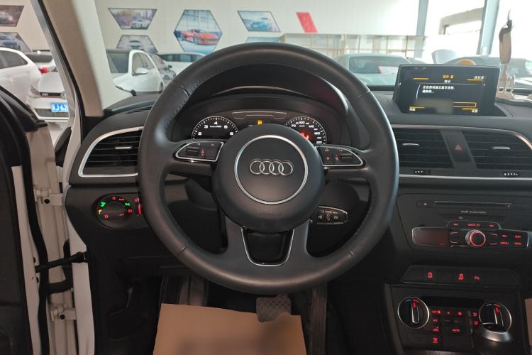 Used Audi Q3 2018 30th Anniversary Edition 30 TFSI Fashion Model