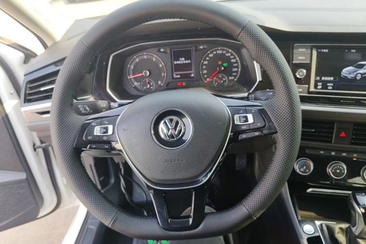 Used Volkswagen Sagitar 2020 200TSI DSG Comfort Version China VI Standard Steering Wheel