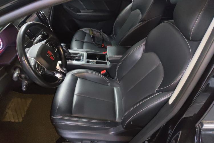 Used Roewe RX5 2016 20T Two-Wheel Drive Automatic Flagship Edition
